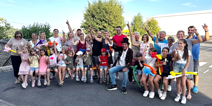 2025 Pizza Essen Kläpperkinder