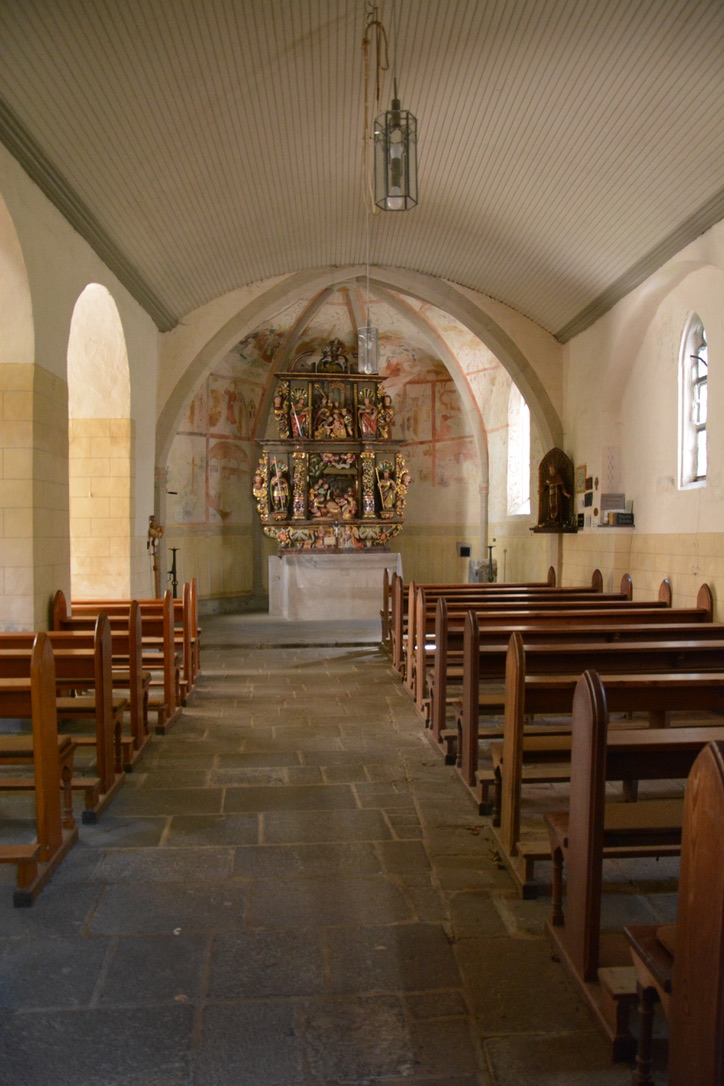 Kapelle St. Jost Blick auf Altar
